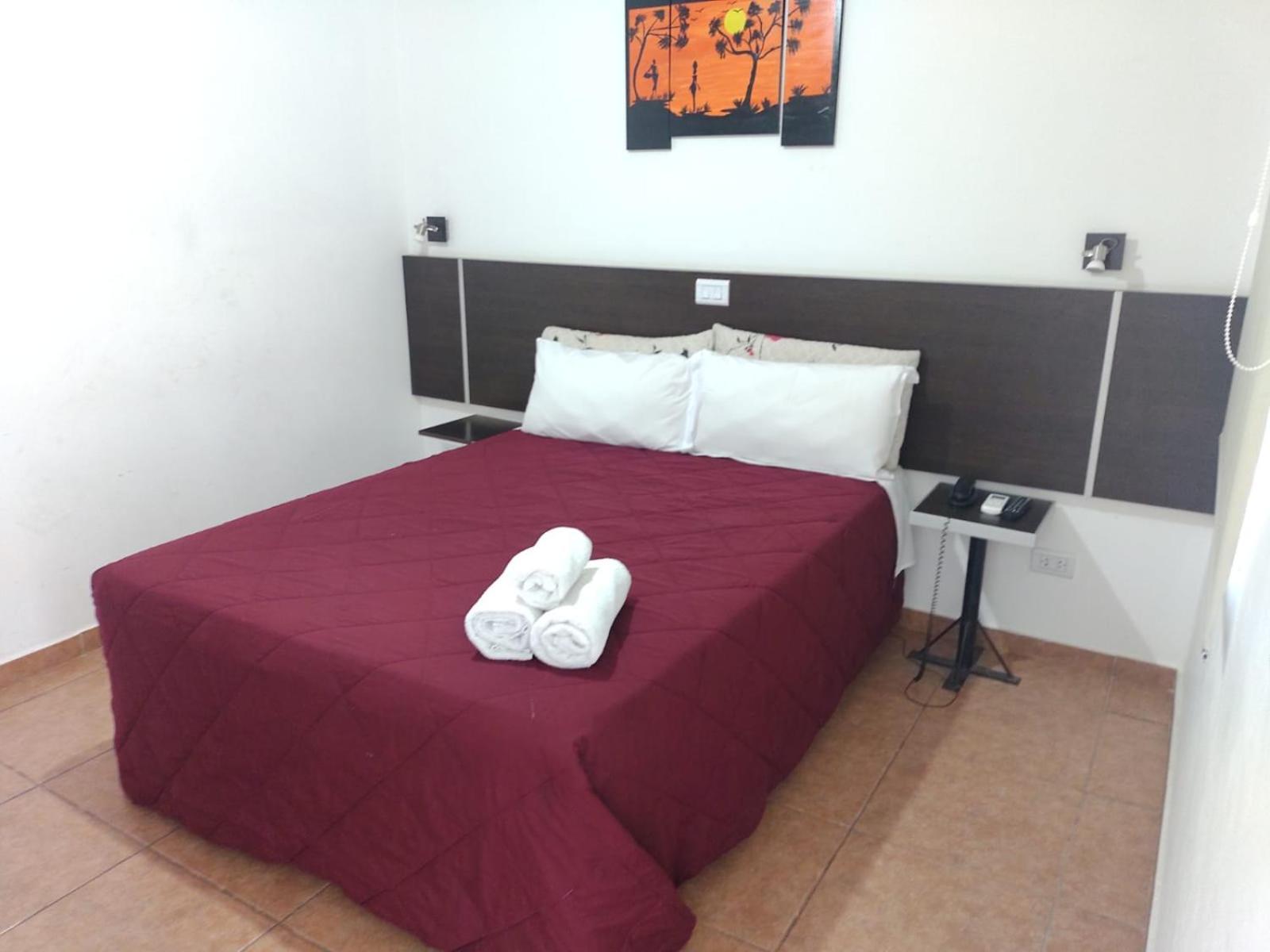 Hotel Ischigualasto 산 후안 외부 사진